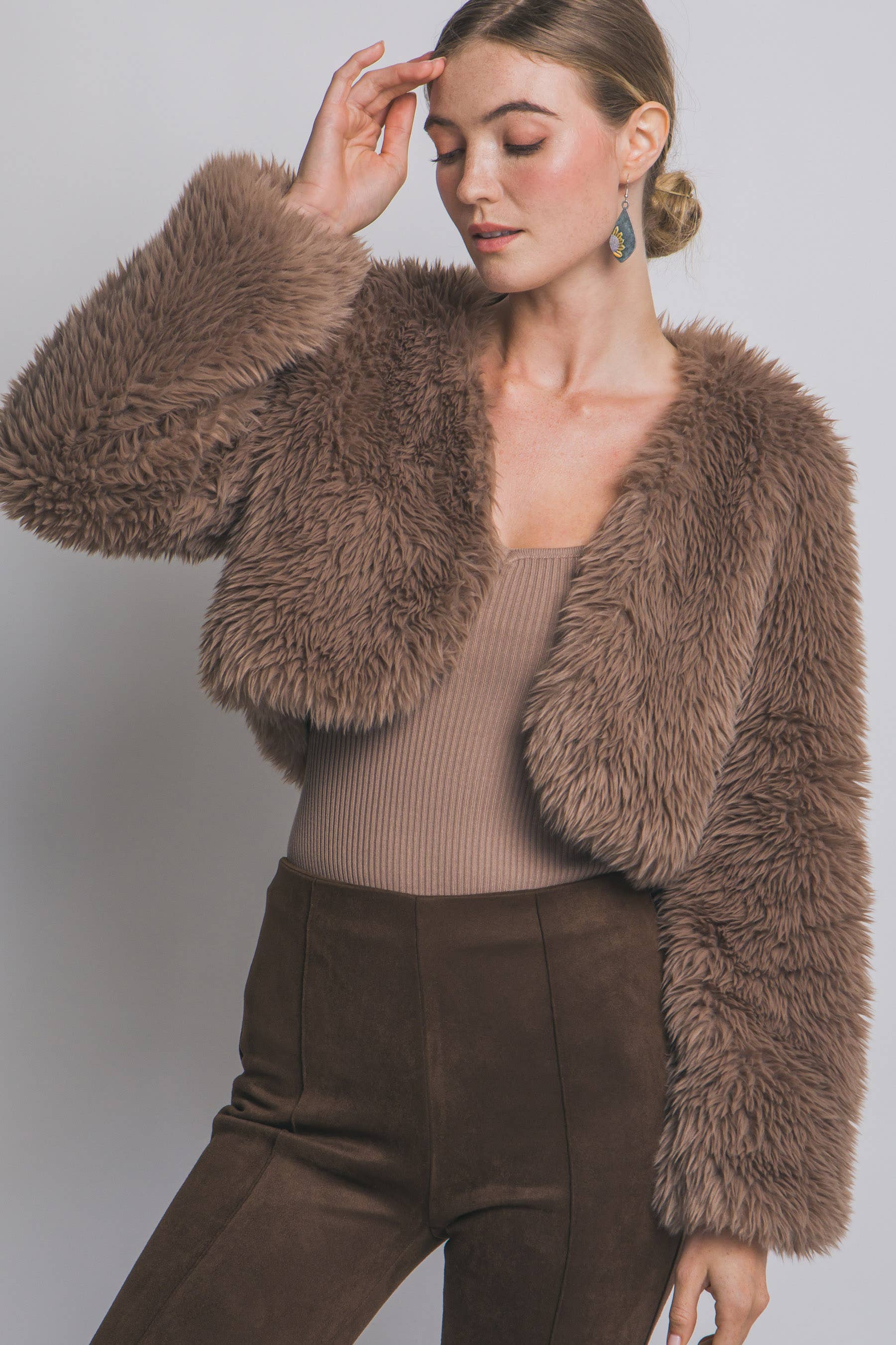 .1006 Crop Faux Fur Jacket SI-26867