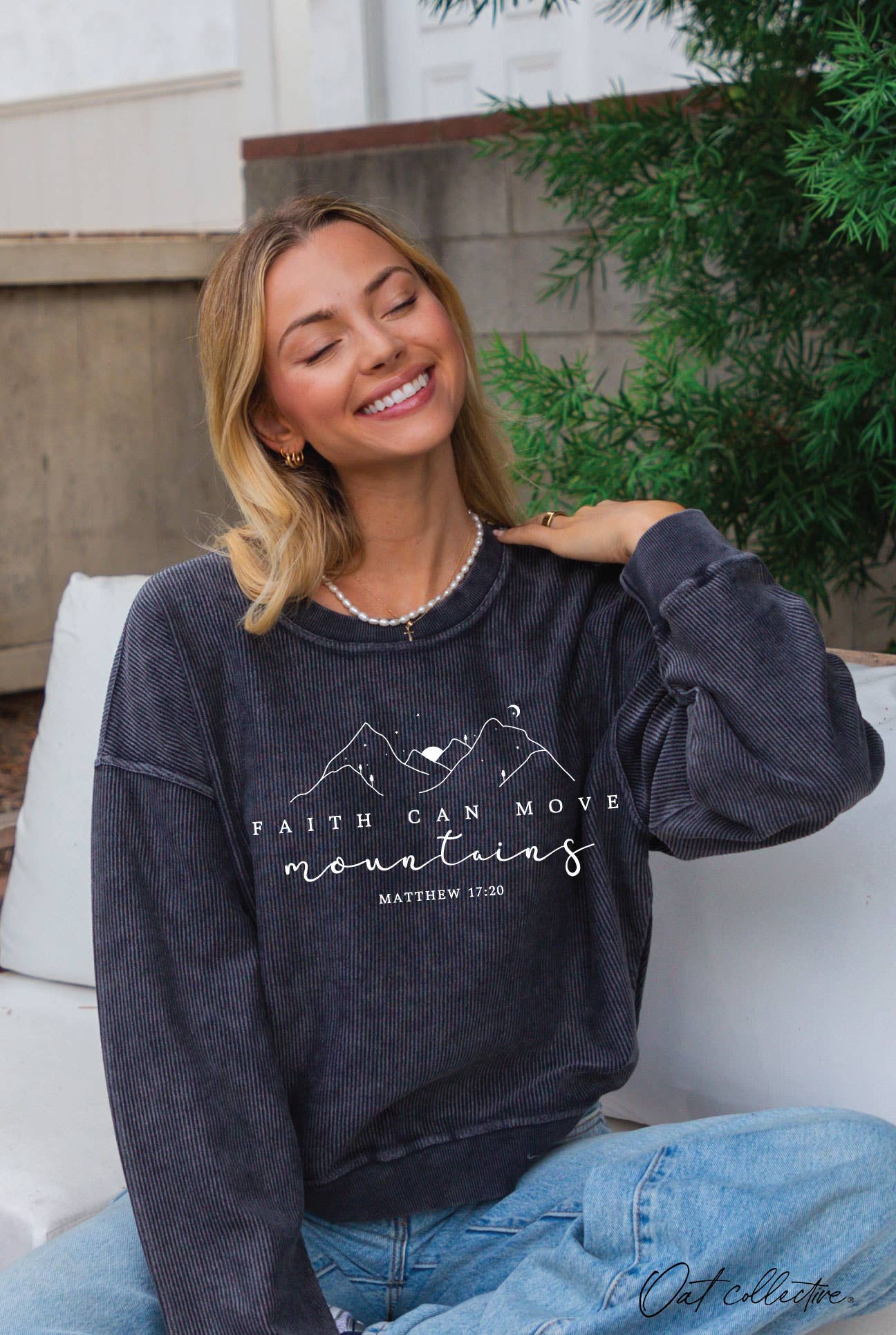 Faith Can Move Mountains Cropped Thermal Vintage Pullover