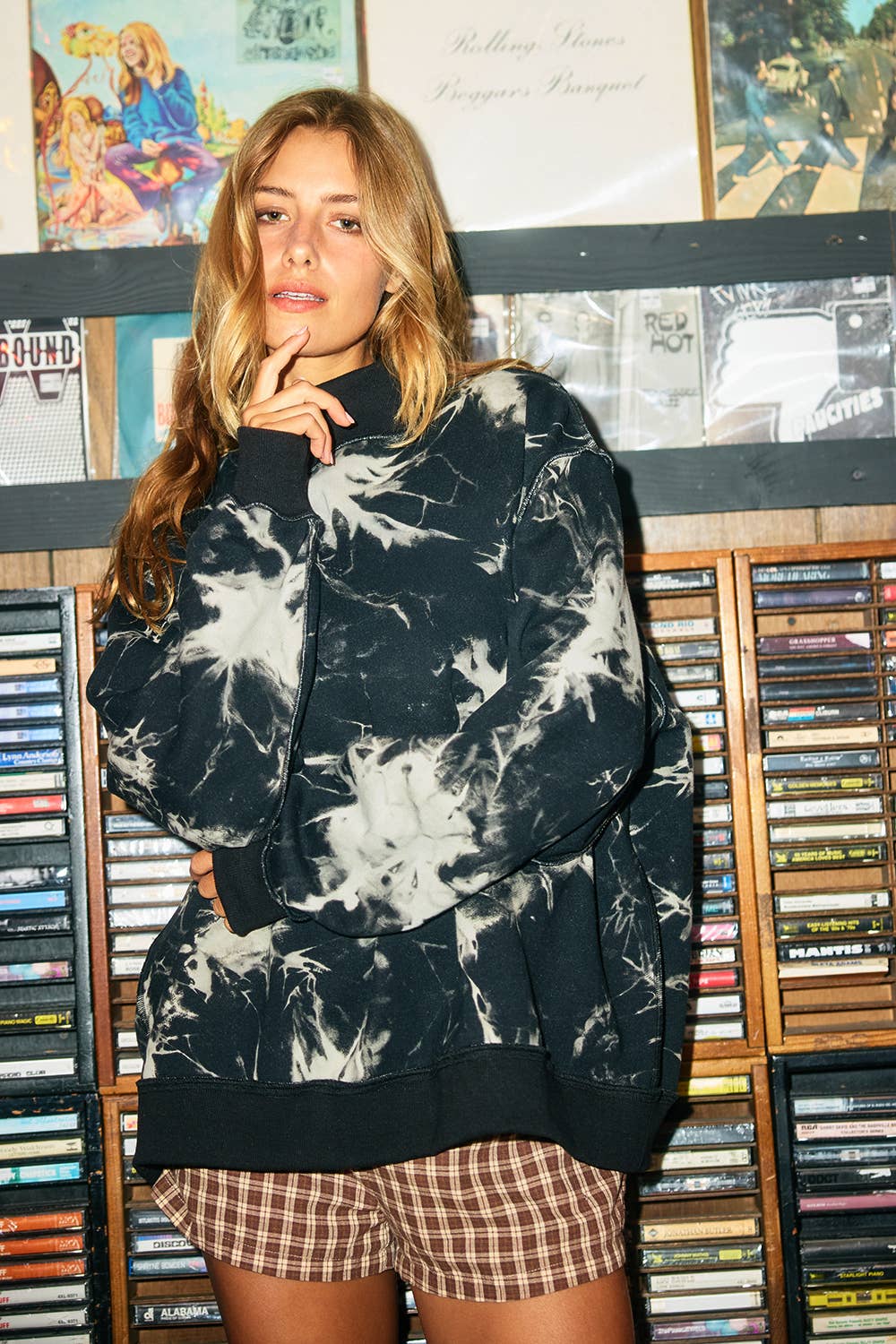 IT2594-TIEDYE  Tie-Dye Print Mock Neck Oversized Sweatshirt