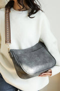 1110 Vegan Leather Messenger Bag SI-29029