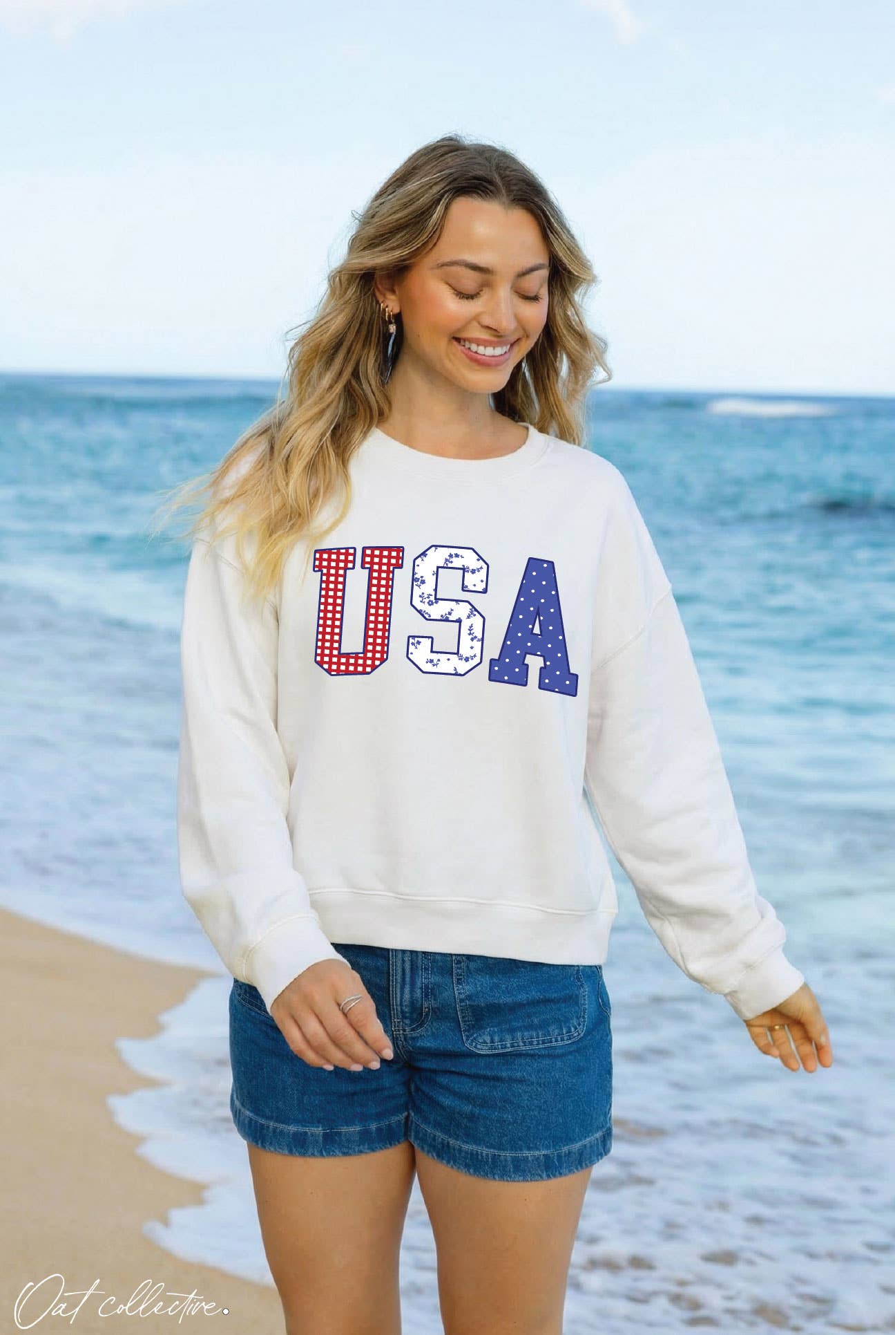 USA with Pattern Mid Cropped Graphic Sweatshirt