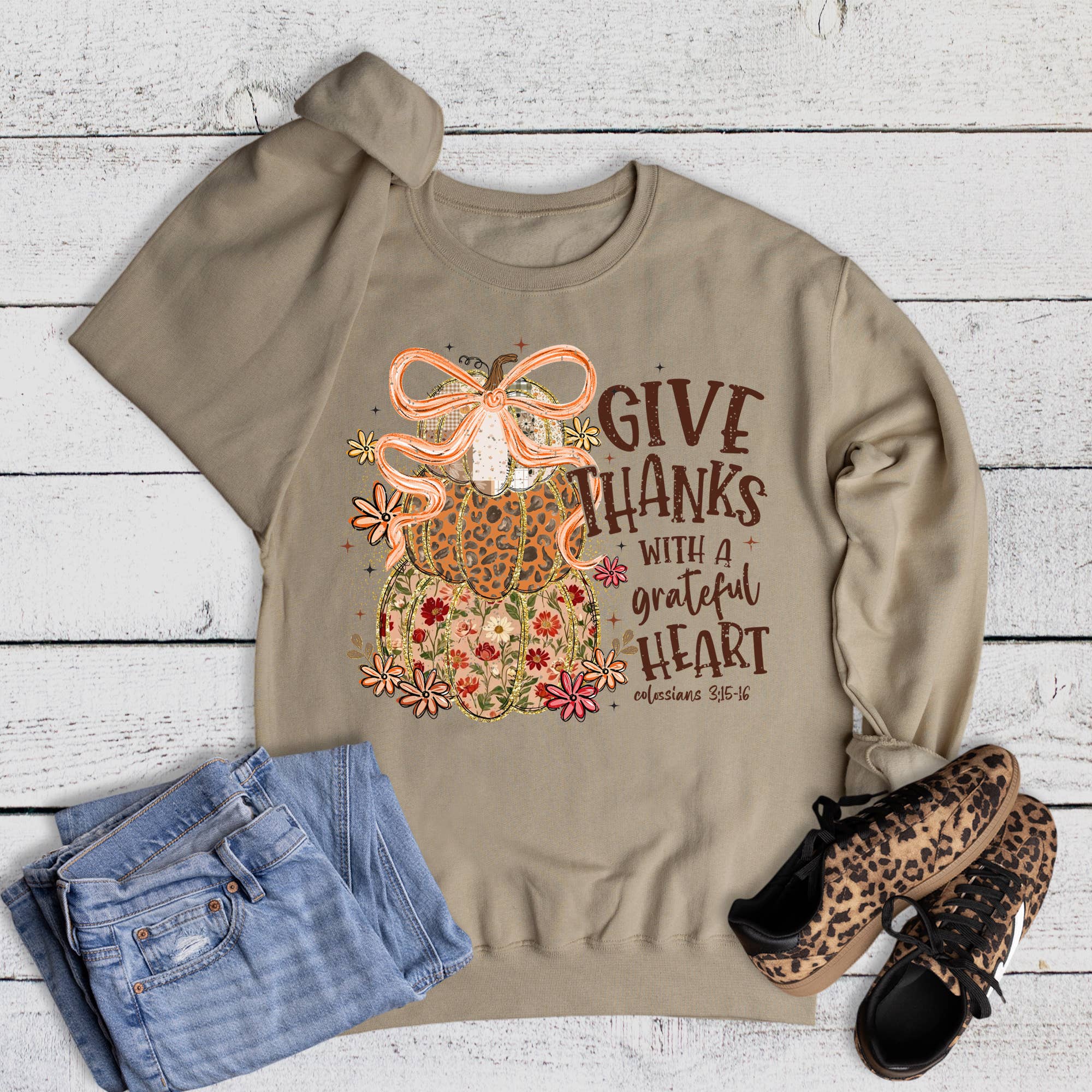 Fall Thanksgiving Give Thanks Grateful Heart Sweatshirt