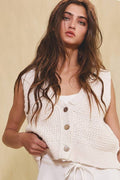 IT2327 V-Neck Sweater Vest with An Airy Relaxed Fit