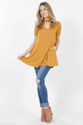 0926 Short Sleeve Choker Neck Top with Side Pockets SI-9846