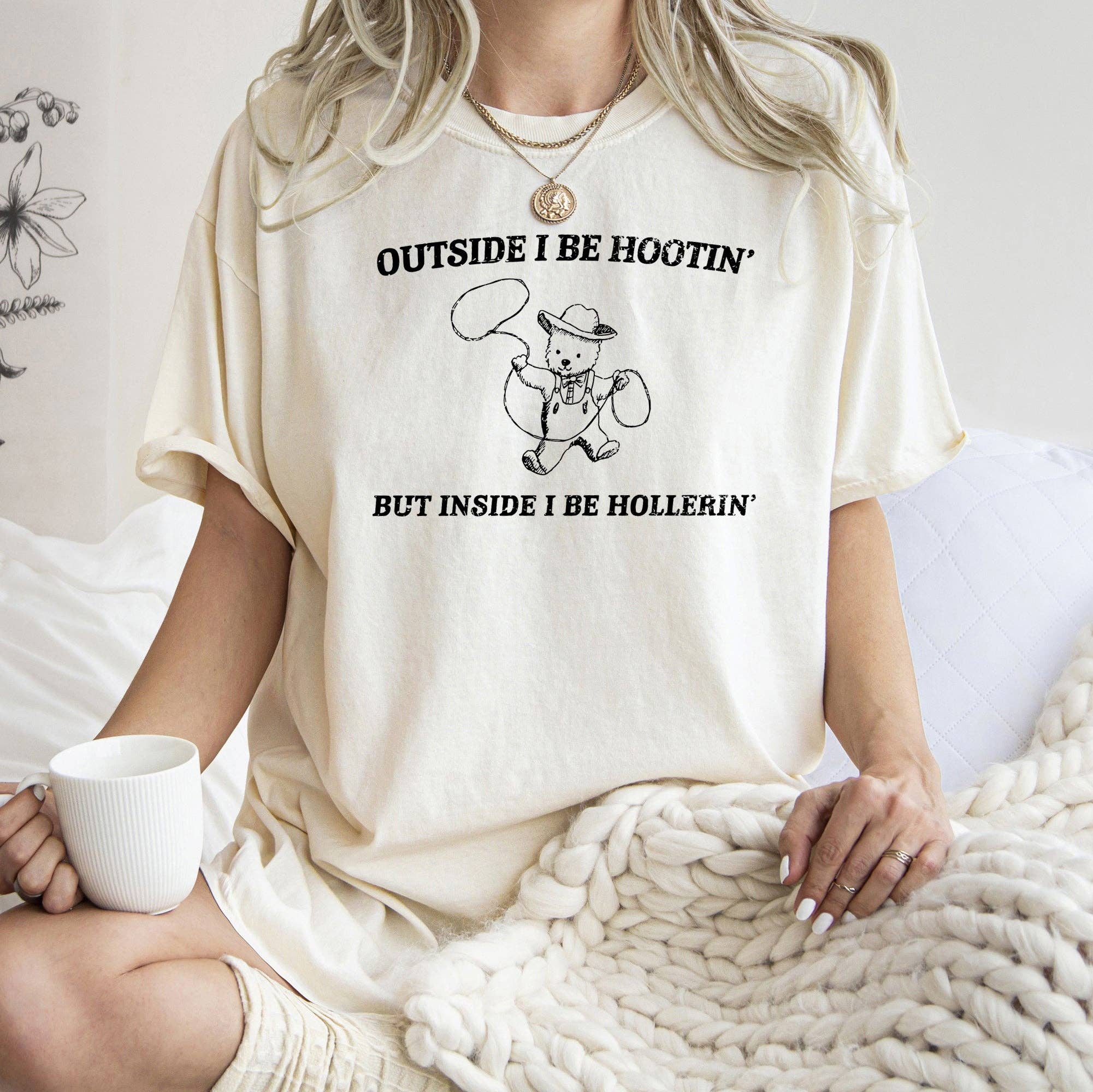 Hootin Hollerin, Bear, Meme, Aesthetic, Funny, Comfort Colors Tshirt