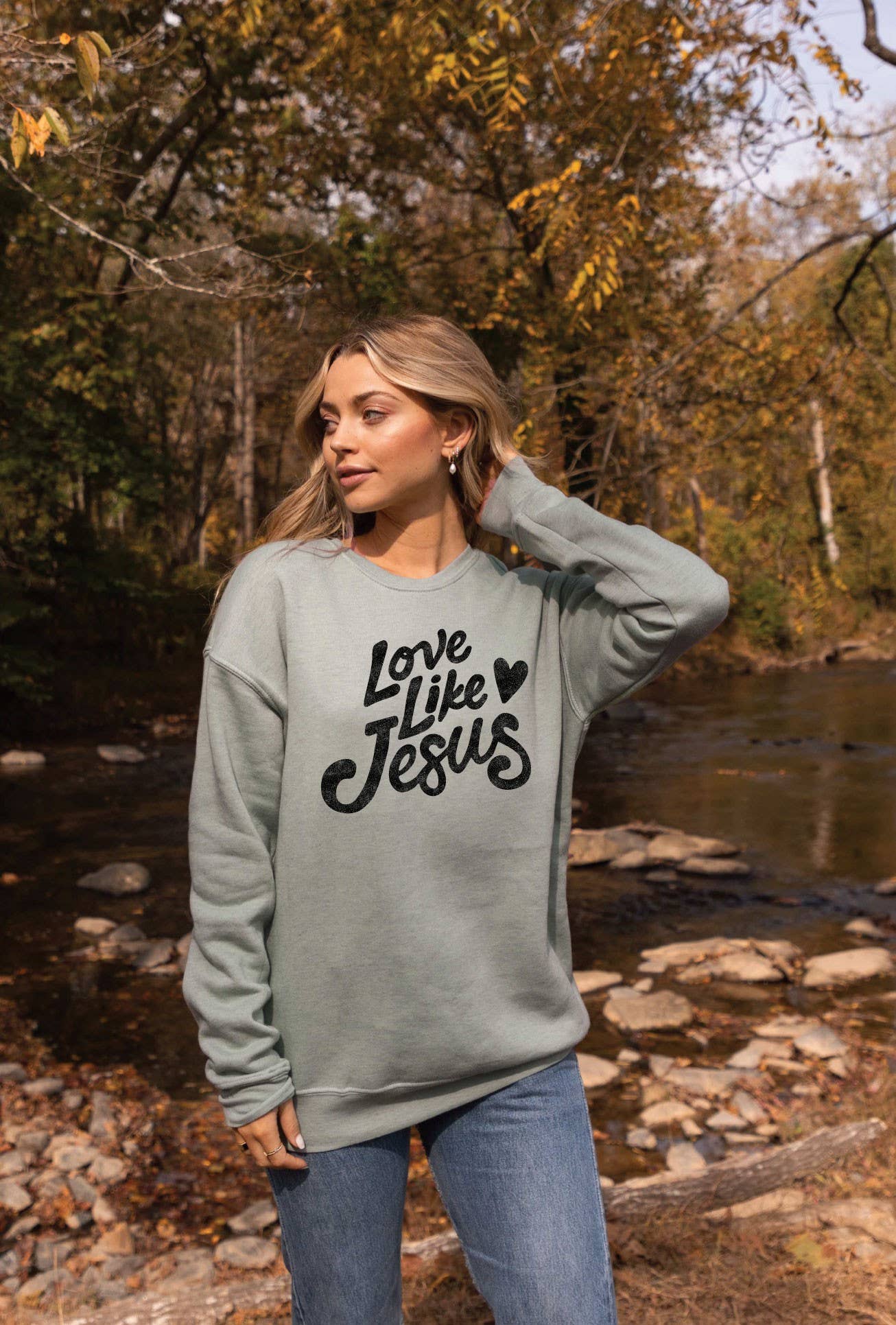 Love Like Jesus Graphic Sweatshirt