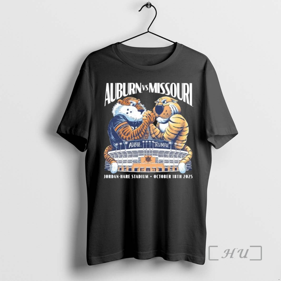 Limited Edition Auburn Vs Tee Shirt Sweater