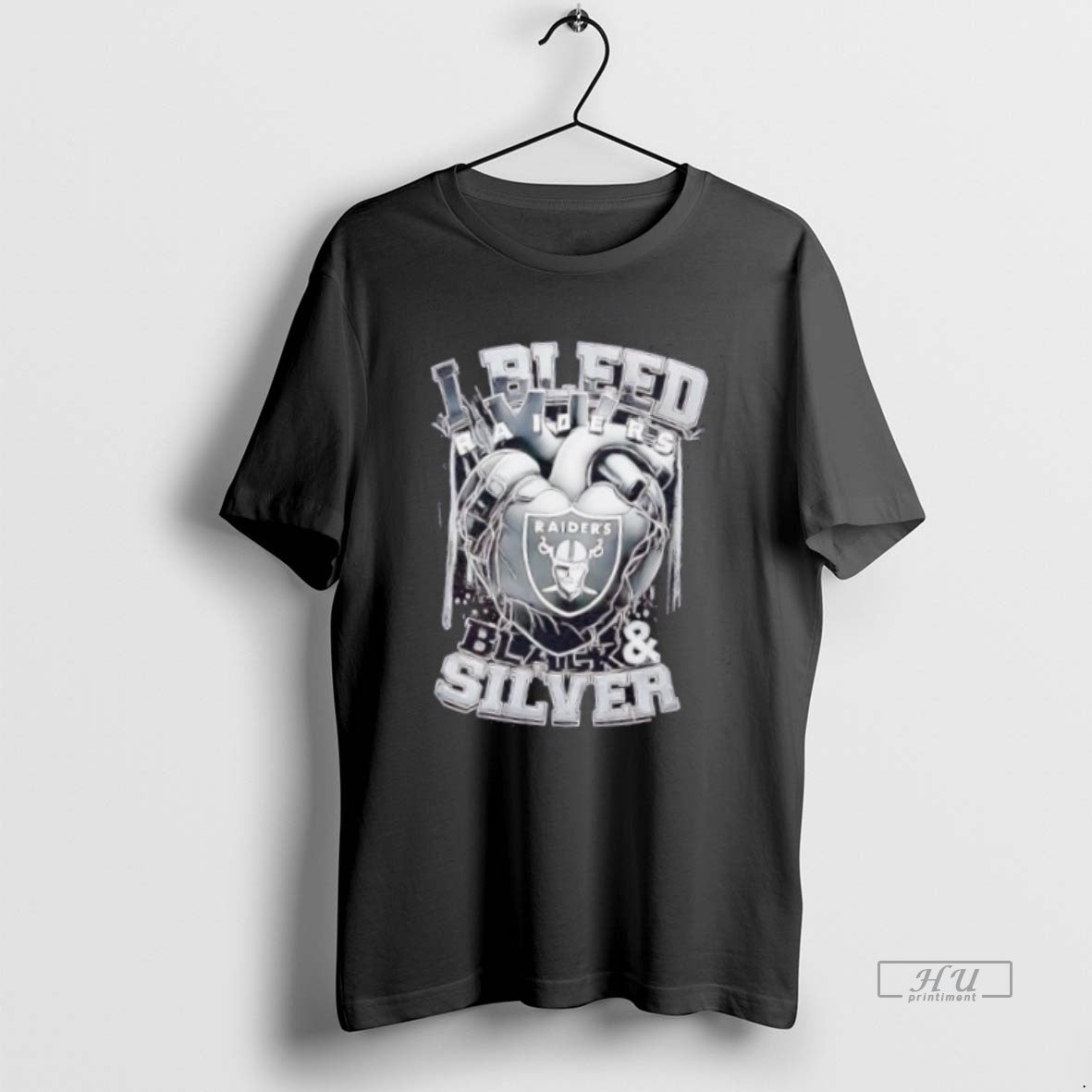 Limited Edition I Bleed Raiders Black And Silver Heart Tee Shirt Sweater