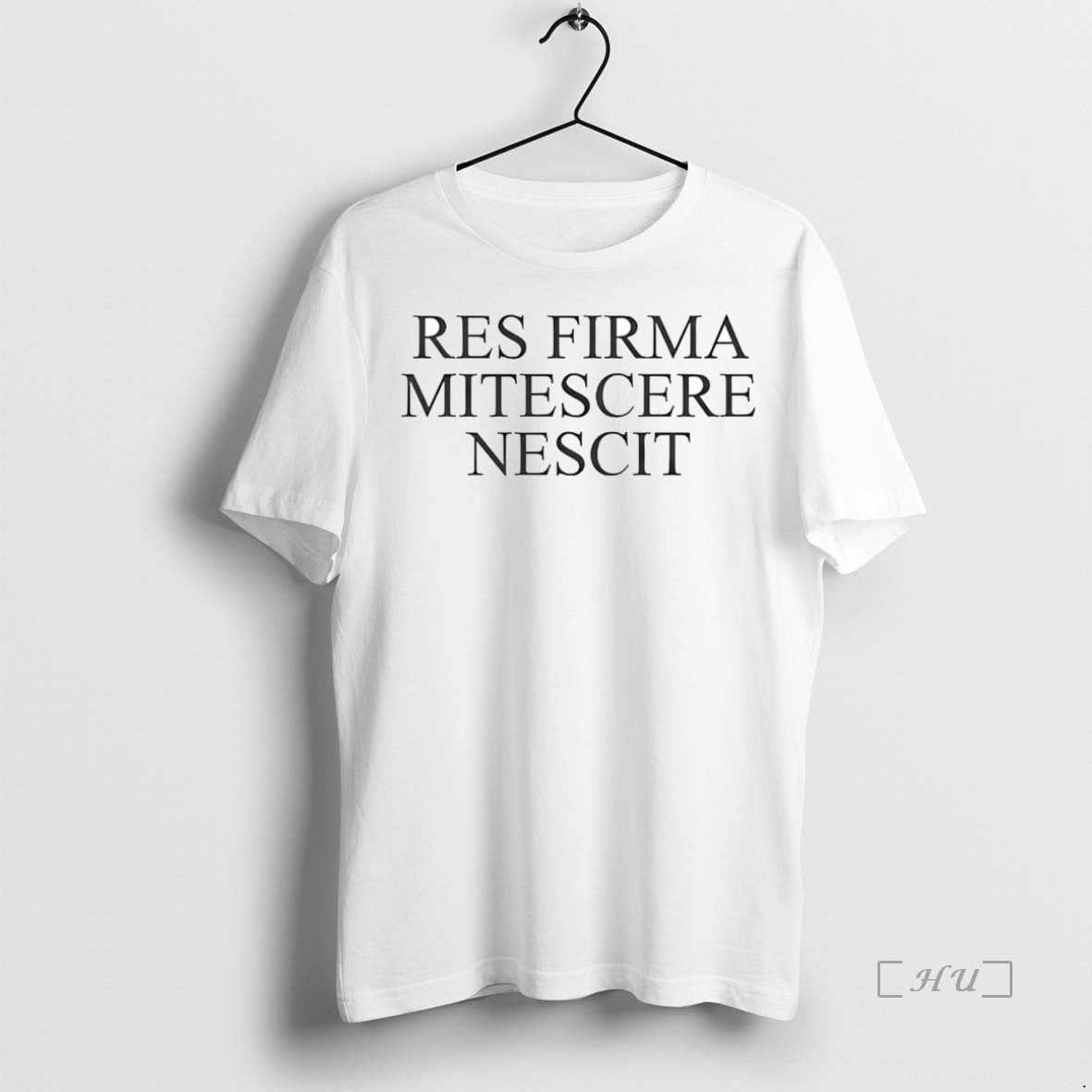 Officials Res Firma Mitescere Nescit