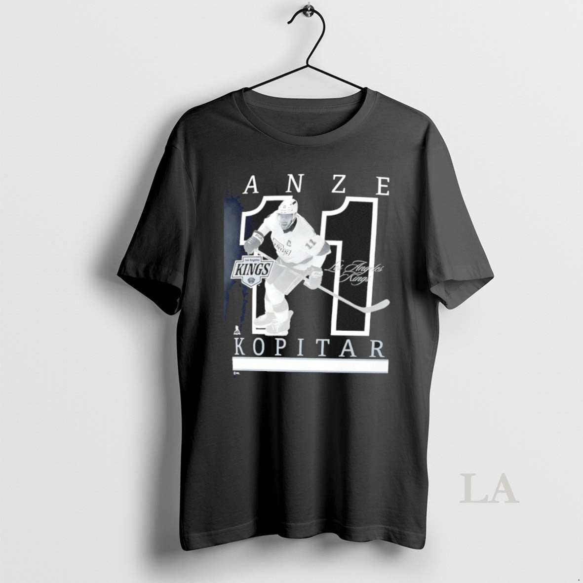 Original Anze Kopitar 11 Los Angeles Kings Player Show