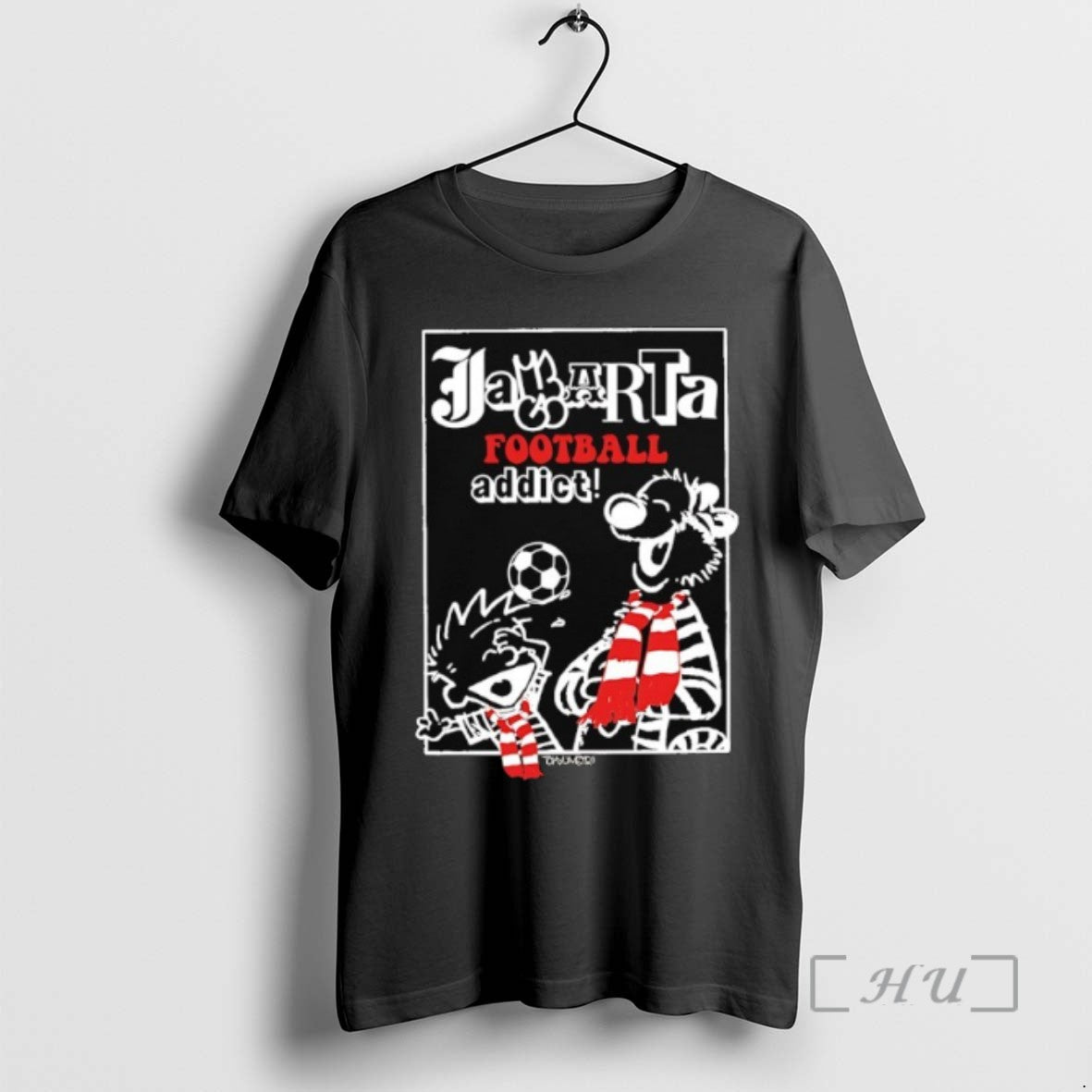 Trending Calvin Va Hobbes Jaarta Football Addict Tee Shirt Sweater