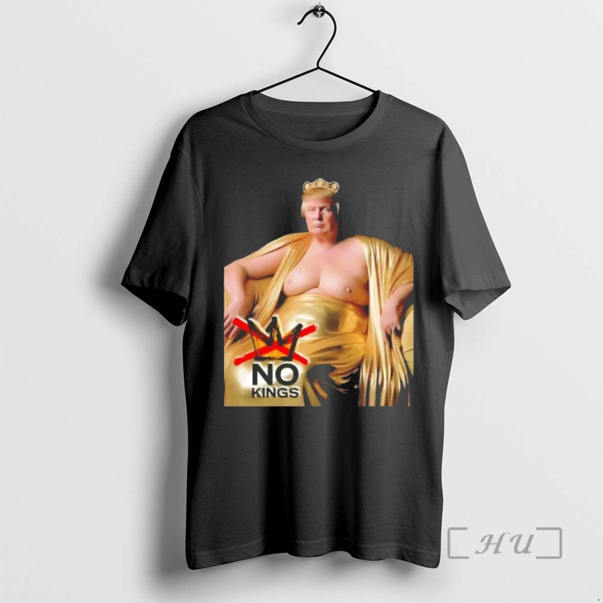 Trending Trump Golden Thrones No Kings Tee Shirt Sweater