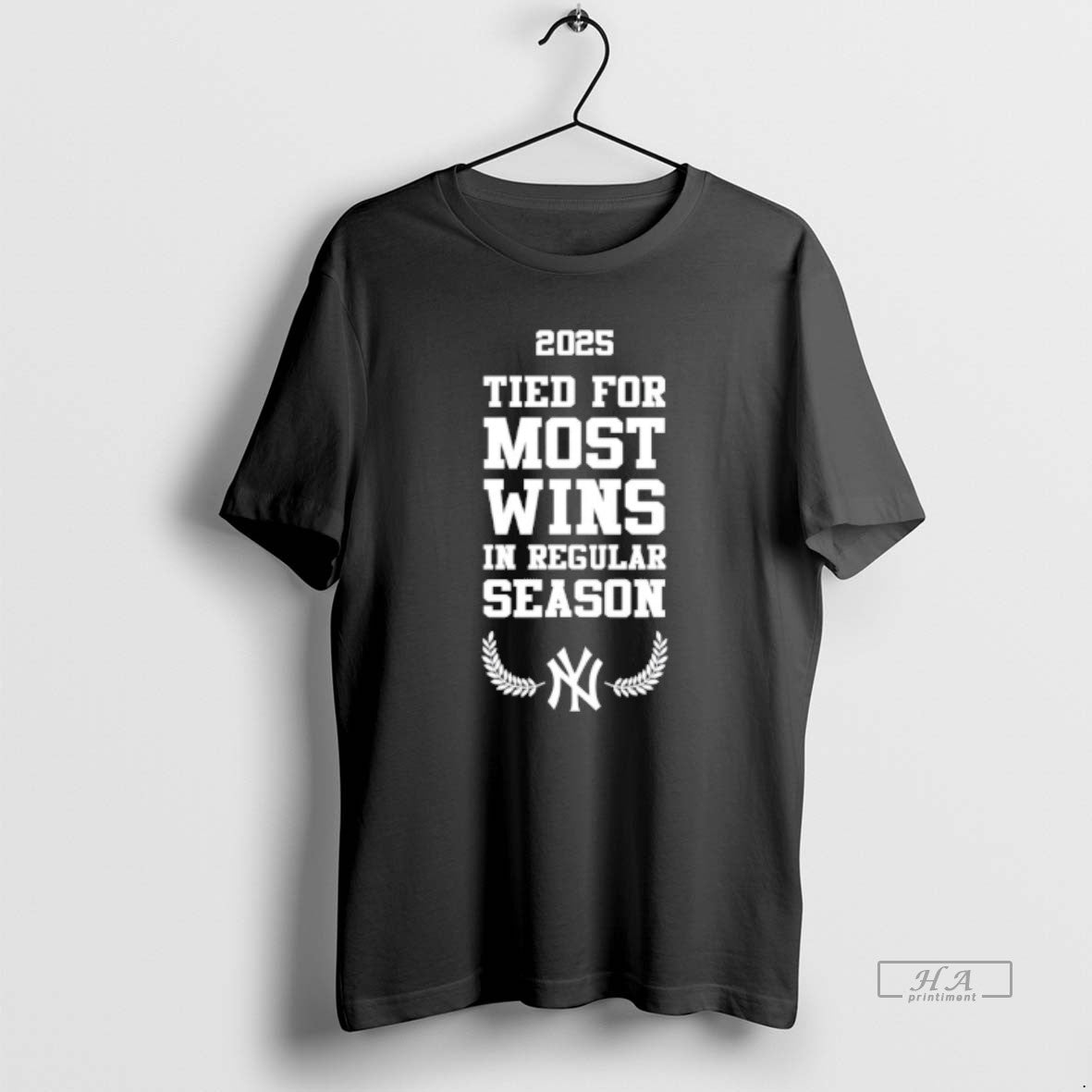 Trendy New York Yankees 2025 Tied For Most Wins In Regular Season
