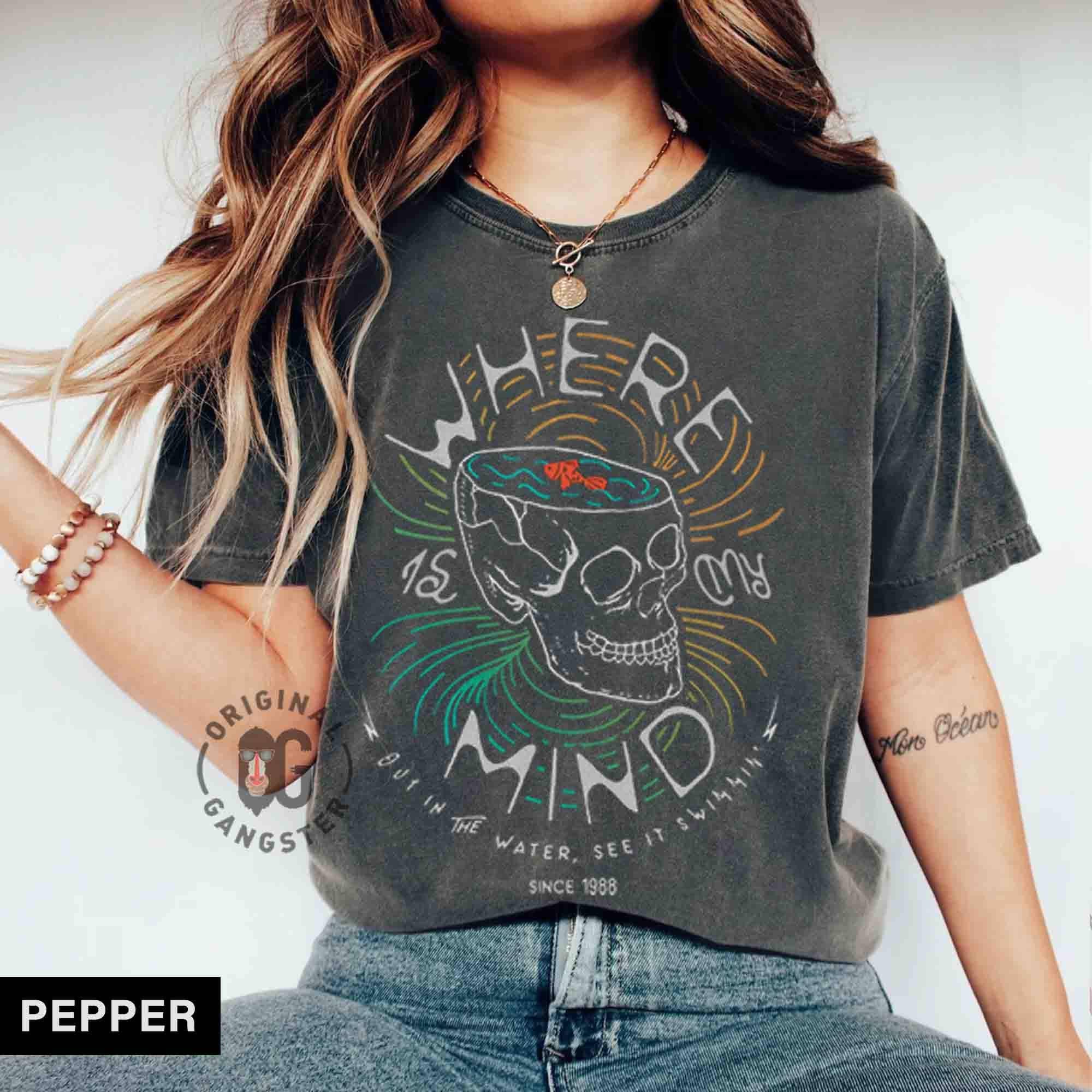 Vintage Rock Band Tee - Oversized Trendy Music Shirt