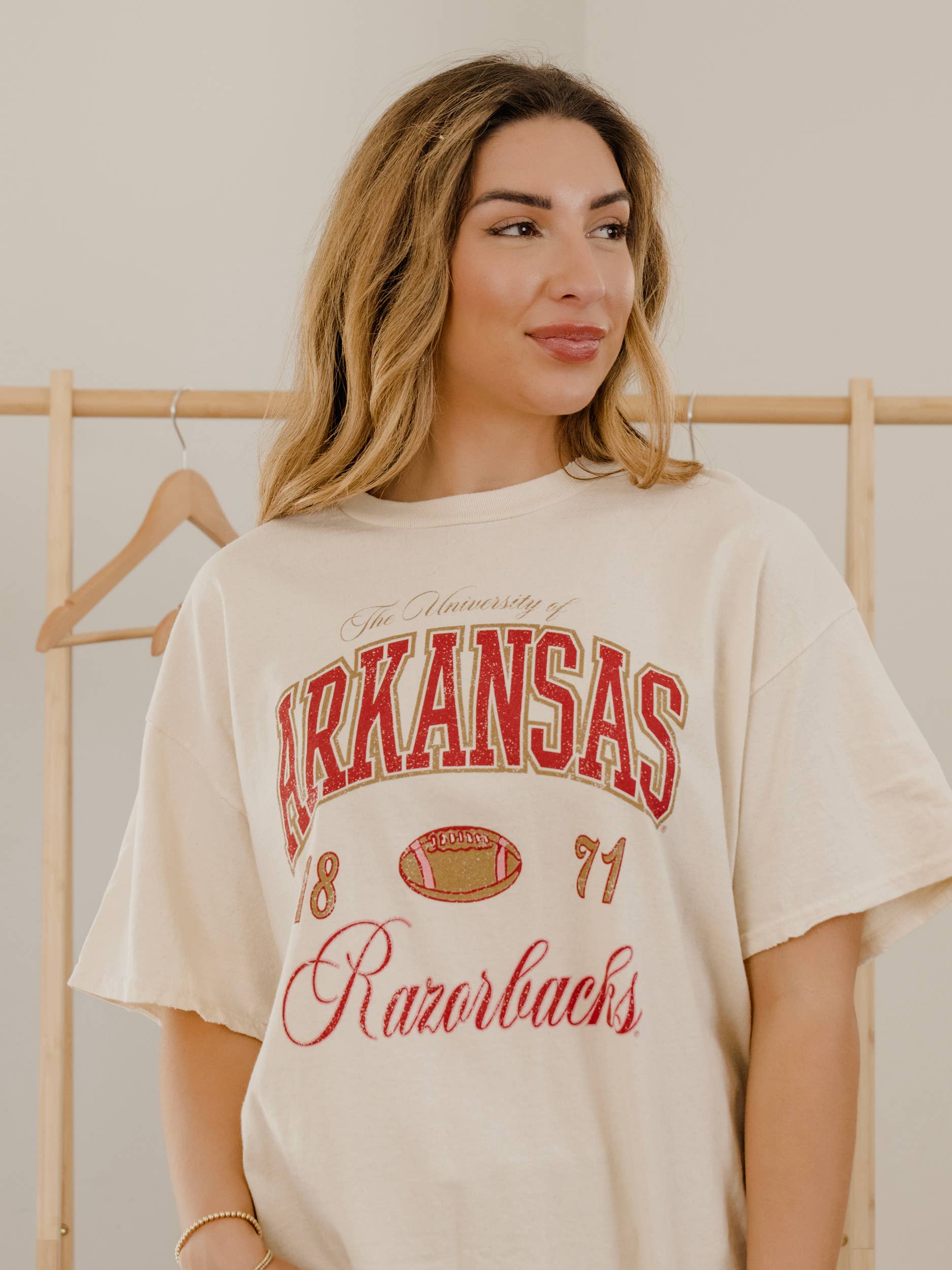 Arkansas Razorbacks Wave Arch Off White Thrifted Tee