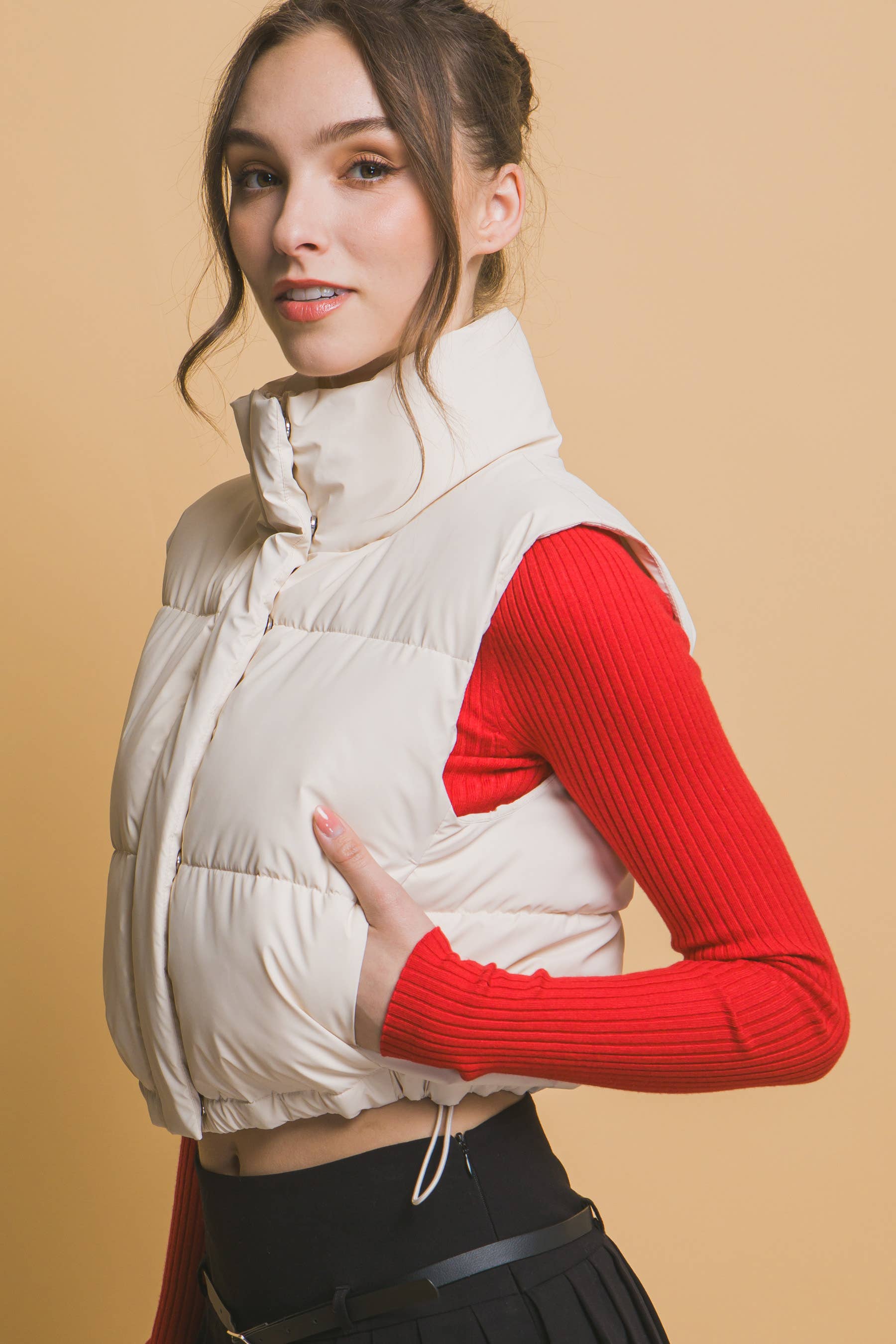 .SI-26858 Cropped Puffer Vest with Pockets