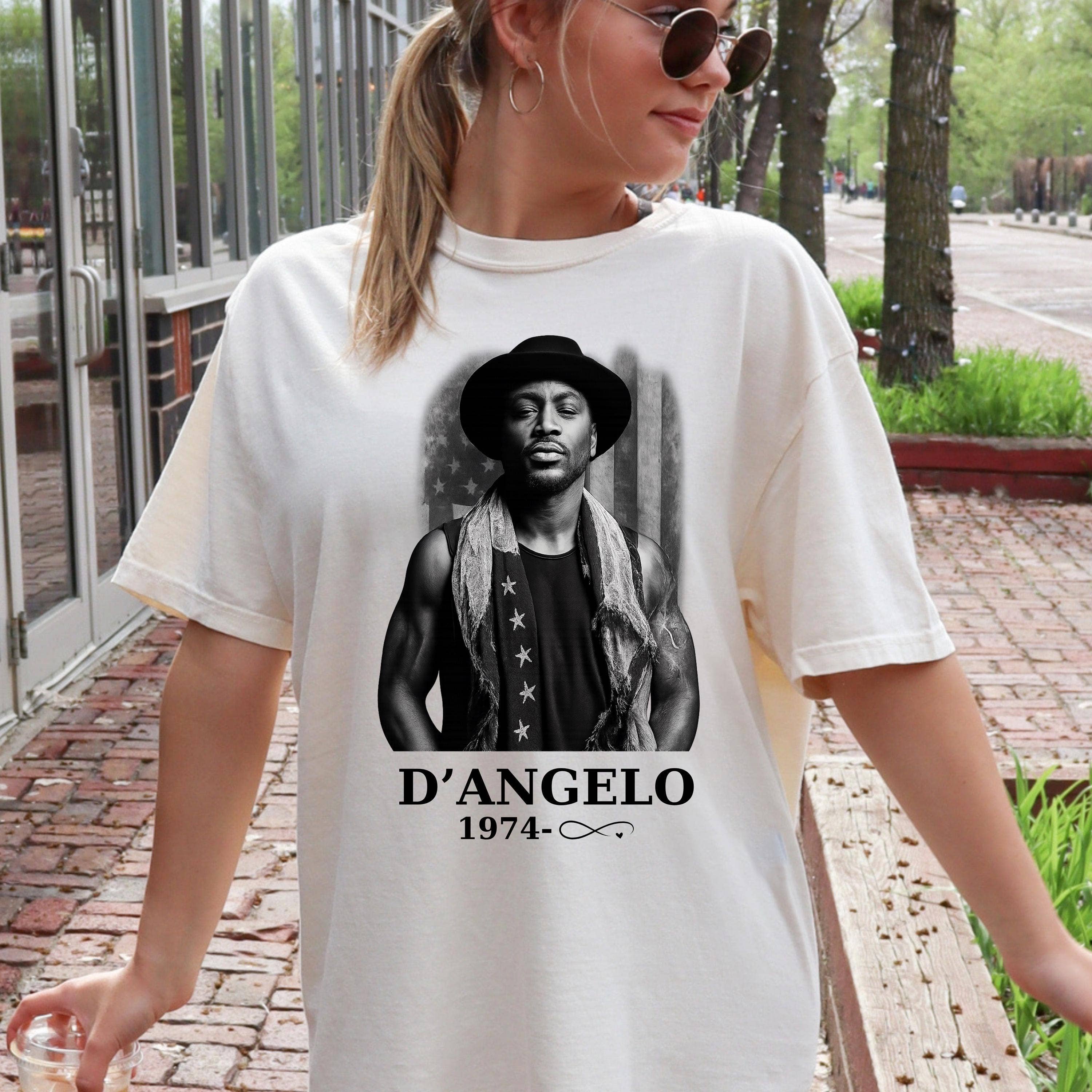 Vintage Soul Music D’Angelo Tribute Tee