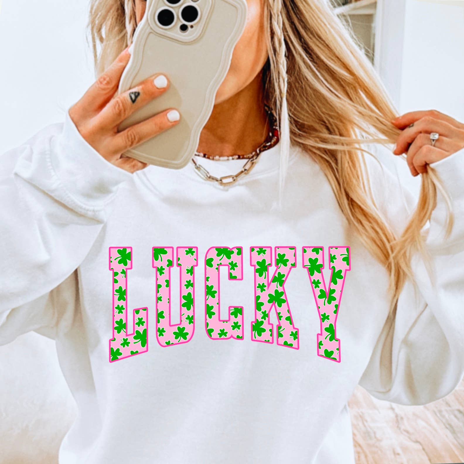 Lucky St. Patricks Day Graphic Crewneck Sweatshirt
