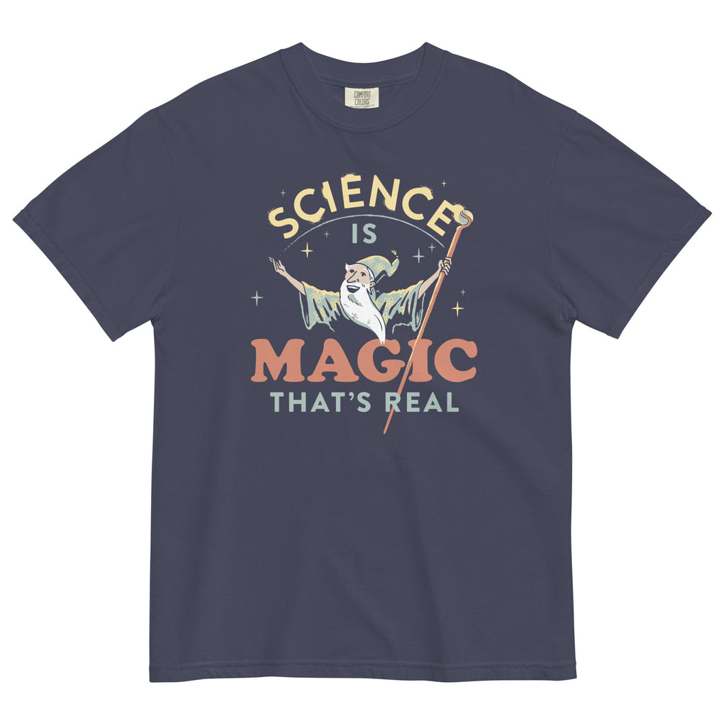Science Is Magic That's Real Men's Relaxed Fit Tee