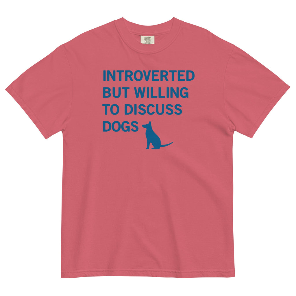 Introverted But Willing To Discuss Dogs Men's Relaxed Fit Tee