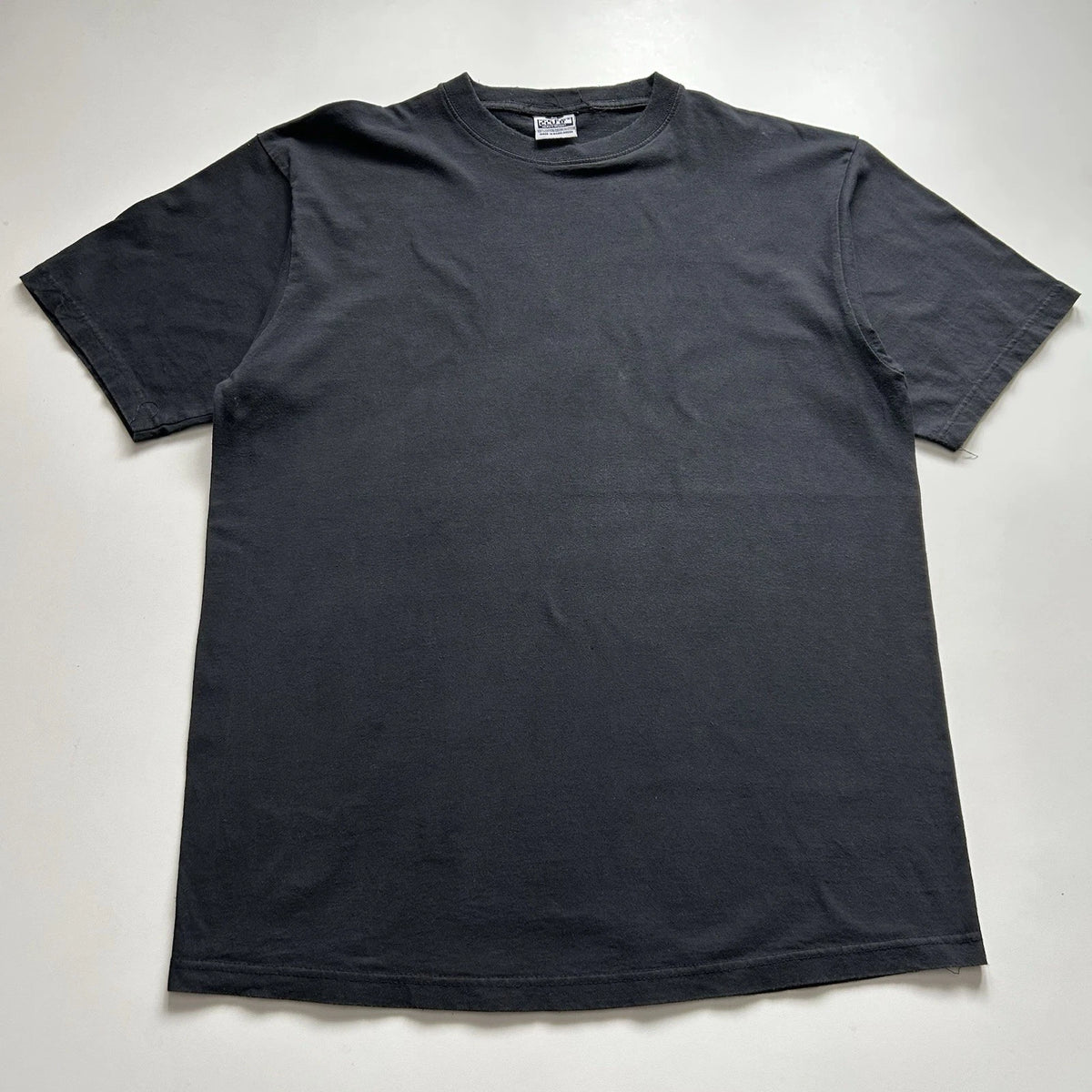 Vintage Sun Faded Black Blank T Shirt Mens Size 2XL 90s Y2K Short Sleeve Cotton