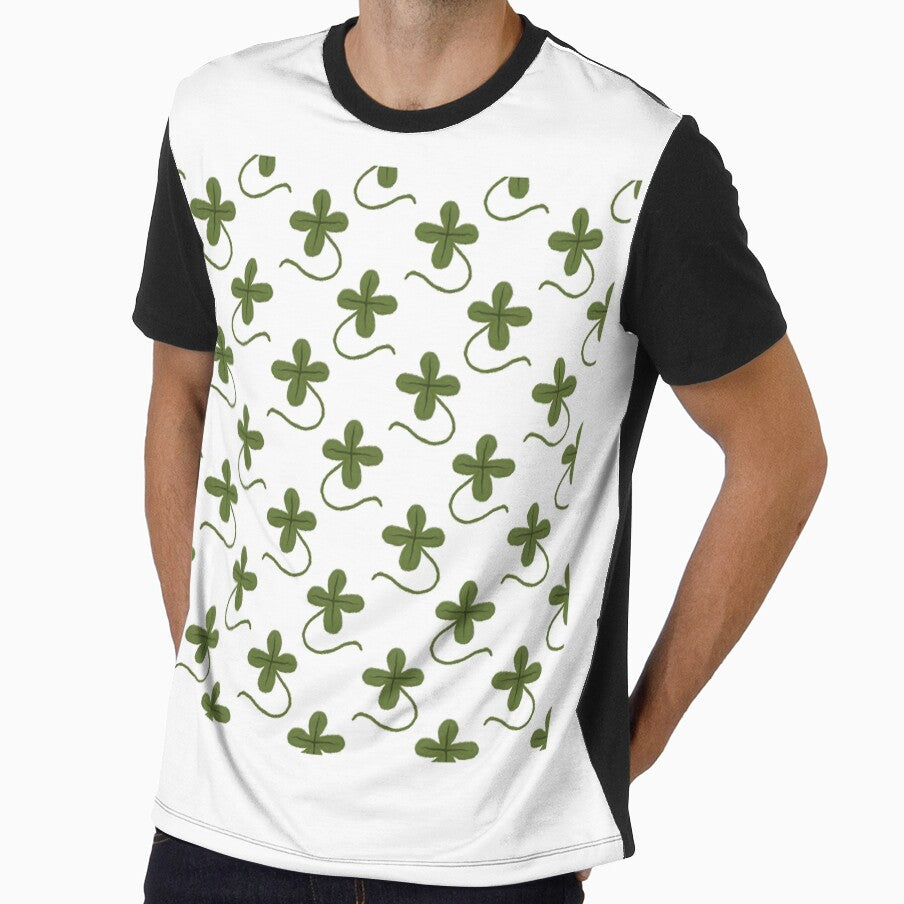 Clover leaf by Choyiartstudio