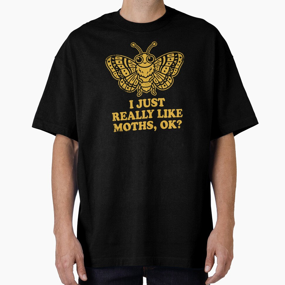 I Just Really Like Moths Nature En by SplashTastic
