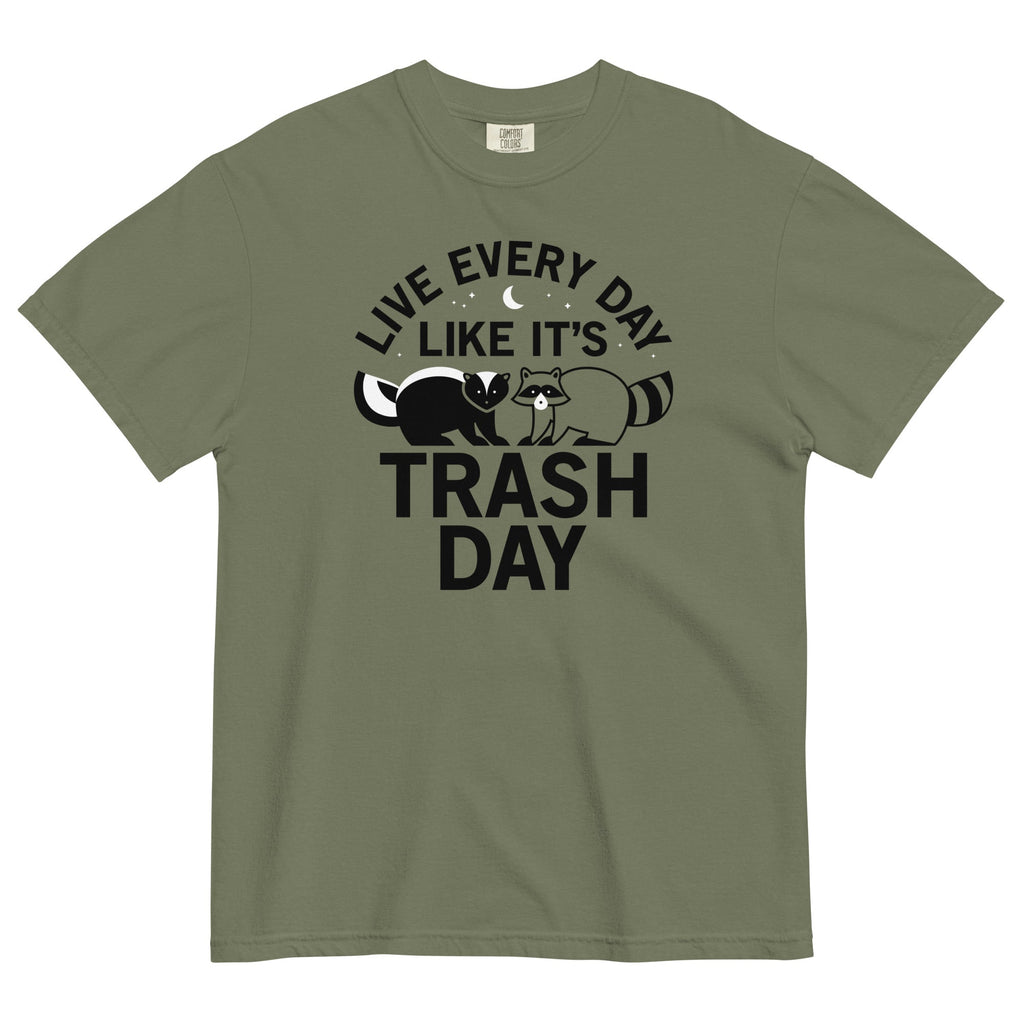 Live Every Day Like It's Trash Day Men's Relaxed Fit Tee