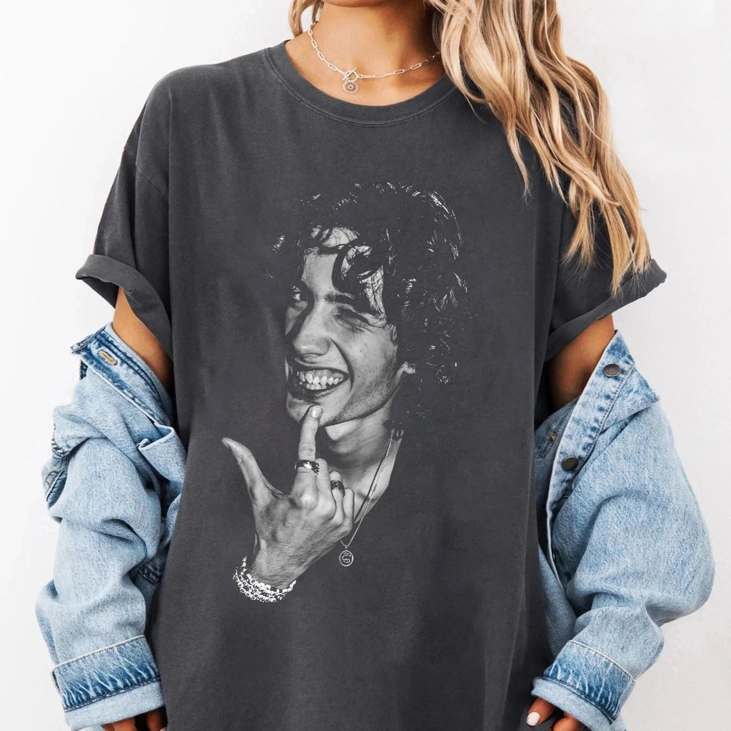 Sombr Graphic Print Unisex Cotton Tee Unisex