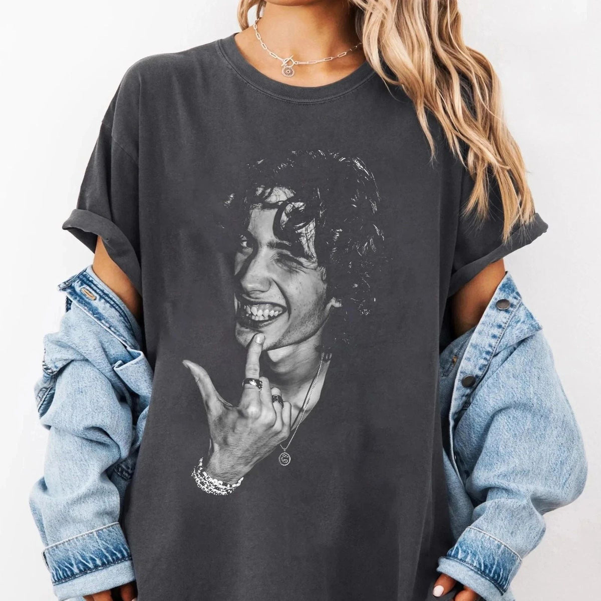 Sombr Graphic Print Unisex Cotton Tee Unisex