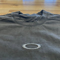 Oakley Men's Vintage Center Logo Graphic Size Medium Unisex