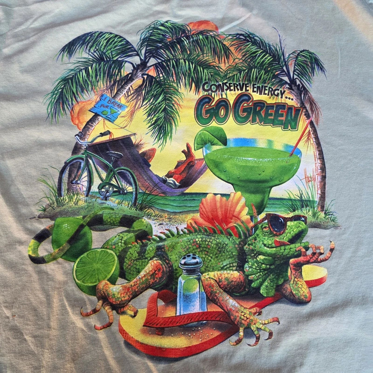 Lower Latitudes Shirt Go Green Lizard Beach Graphic Tee t shirt sz XL SURF Unisex