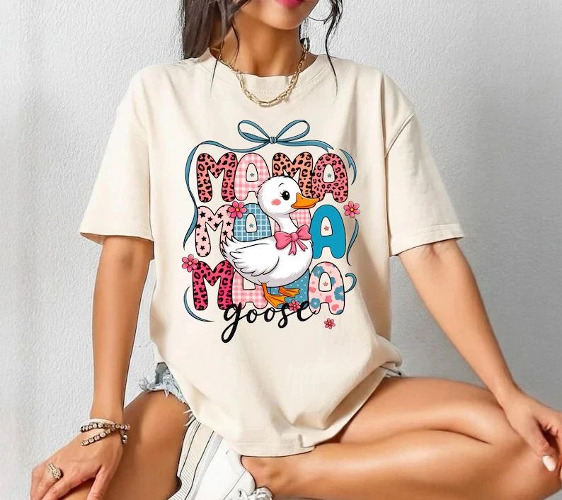 Cute Mama Goose Comfort Tee Unisex