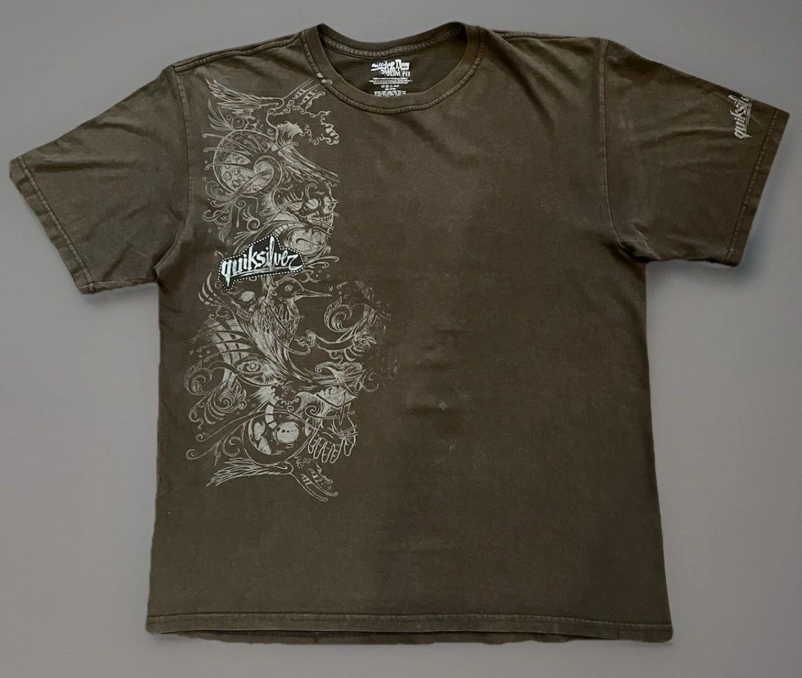 vintage Y2K Surf-wear quicksilver t shirt With Sick Skull Design. Brown, Size XL Unisex