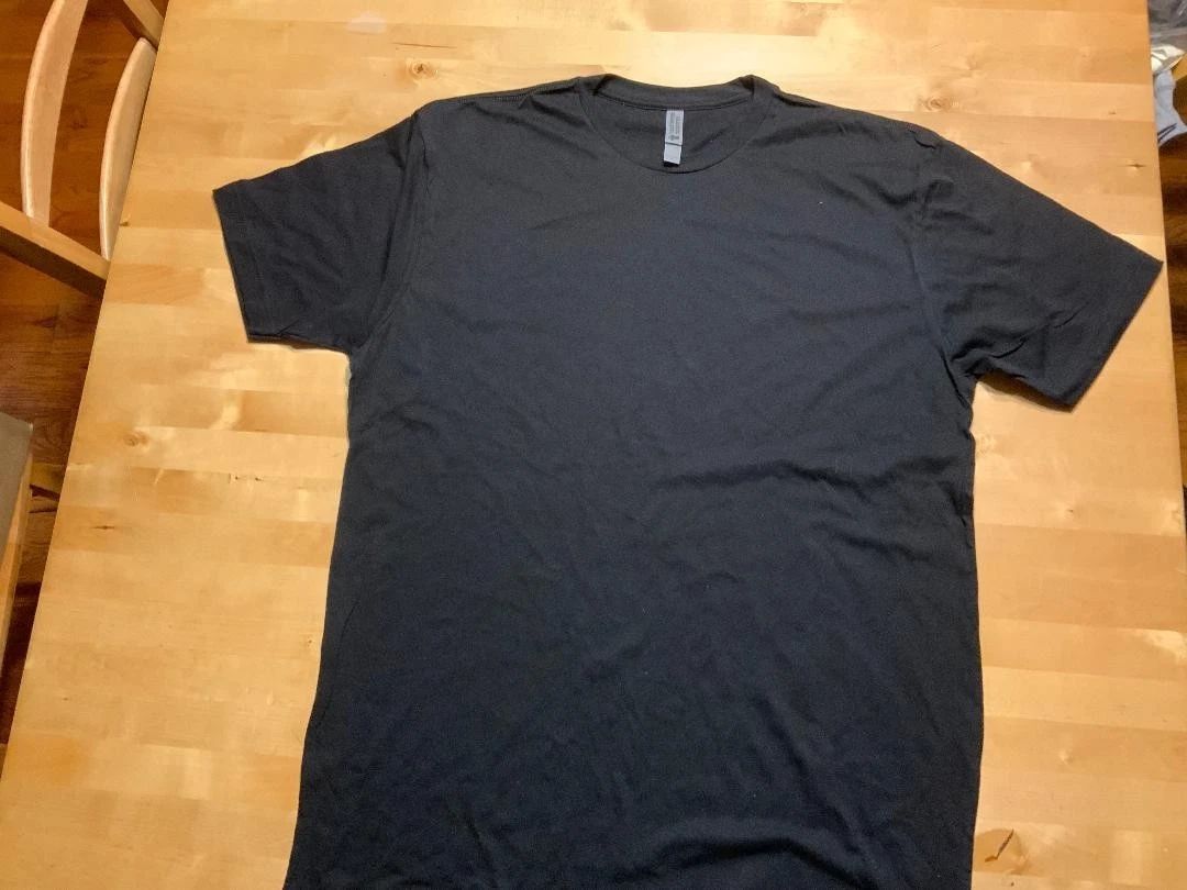 Next Level Apparelblack short sleeve t shirts 2 x large Unisex