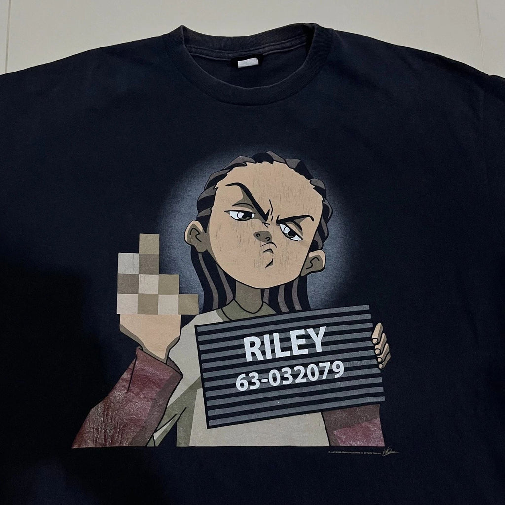Vintage The Boondocks Riley Freeman Middle Finger tee Size 2XL Unisex