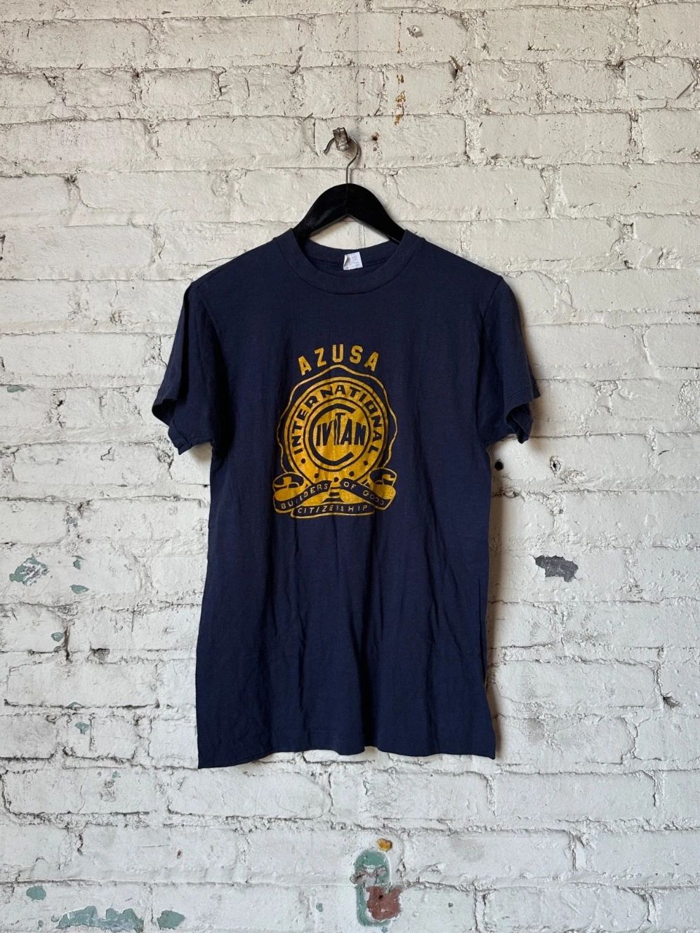 VINTAGE AZUSA NAVY BLUE TSHIRT SIZE L Unisex