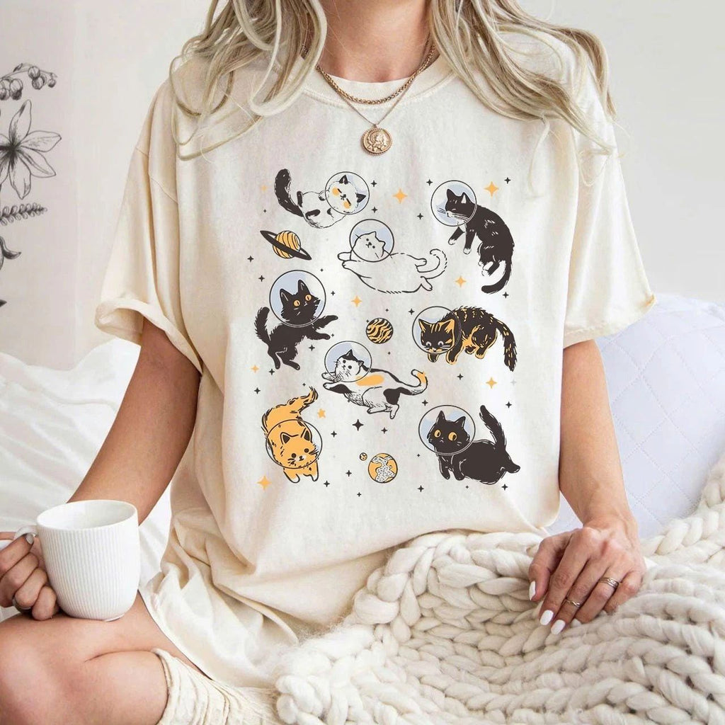 Comfort Colors Cats in Space Shirt Funny Cat Shirt Oversized Shirt Aesthetic Unisex