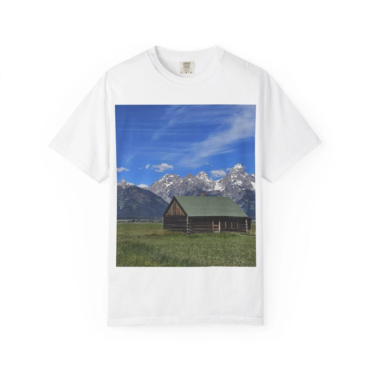 Rustic Mountain Barn | Scenic Cabin Photo Print Unisex