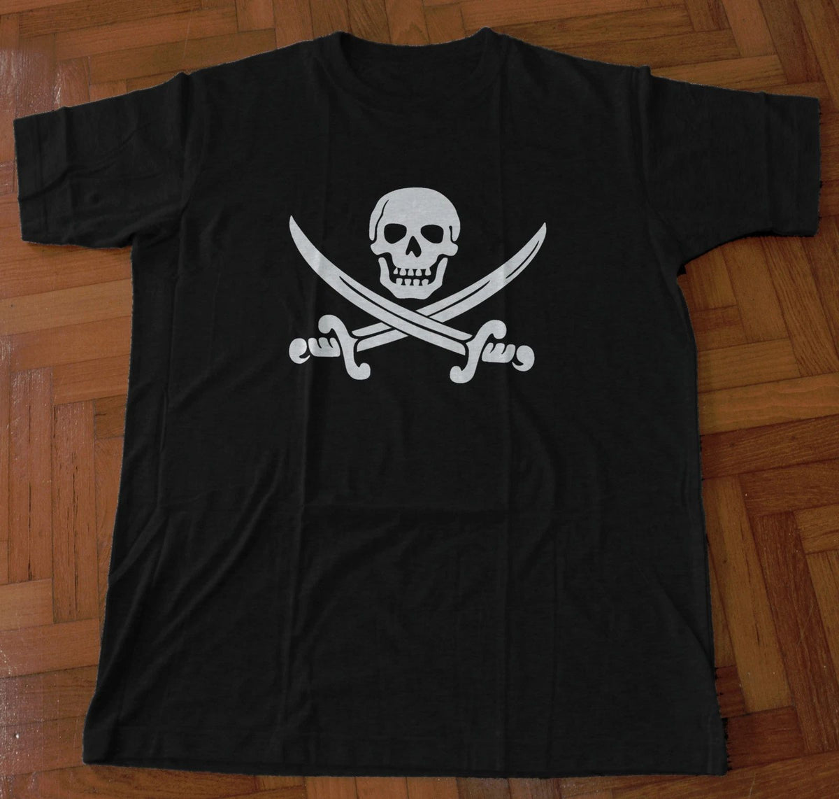 Jolly Roger Screen Printed Pirate Calico Jack Skull Cross Swords Sails Unisex