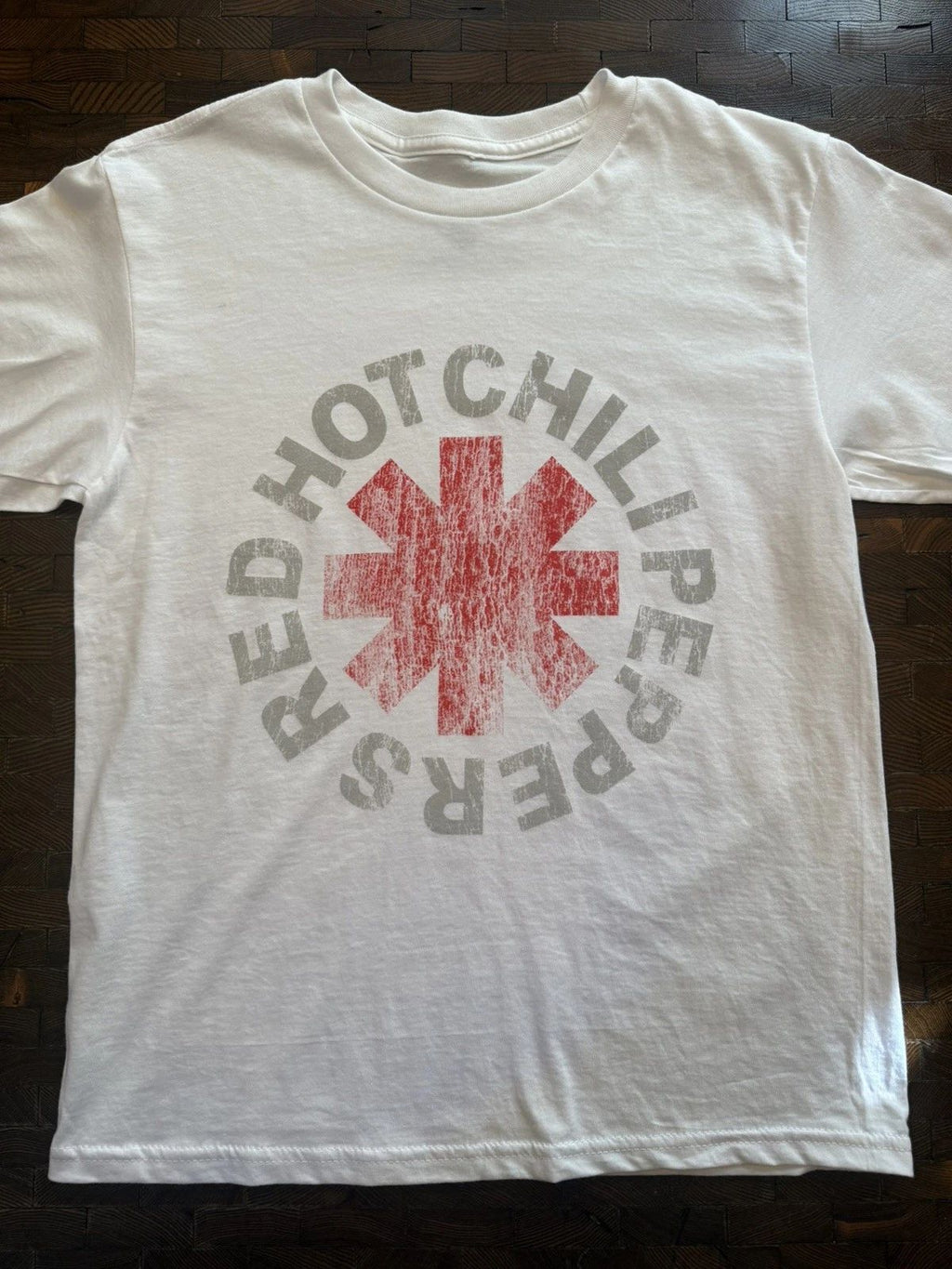 2 Size 3XL shirts for $8 RED HOT CHILI PEPPERS City WHITE size 3XL Unisex