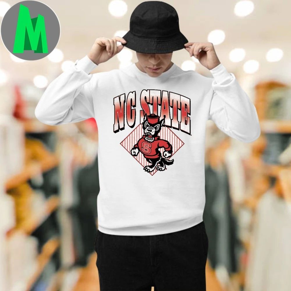 NC State Wolfpack ’80s Vintage-Inspired Shirt Unisex