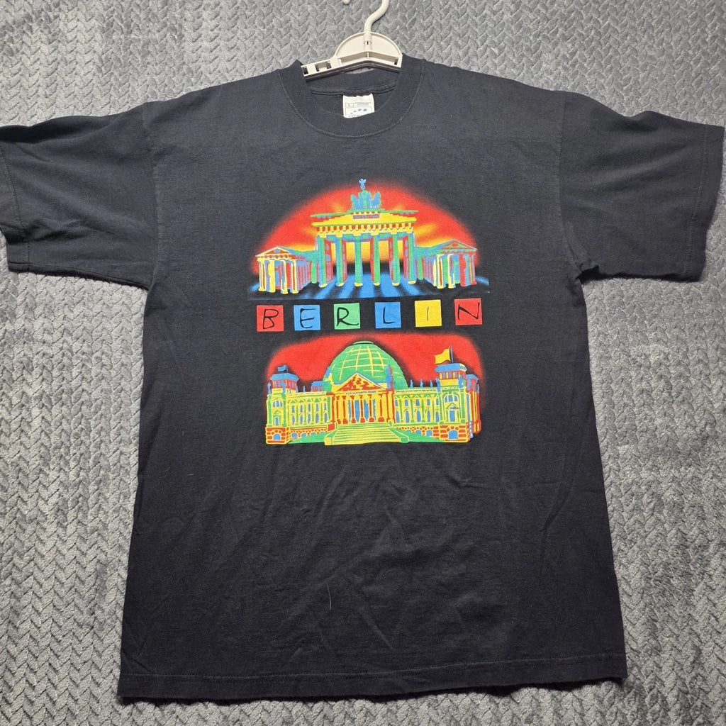 Berlin Germany Graphic Men’s Large Black Y2K Travel City Souvenir Unisex