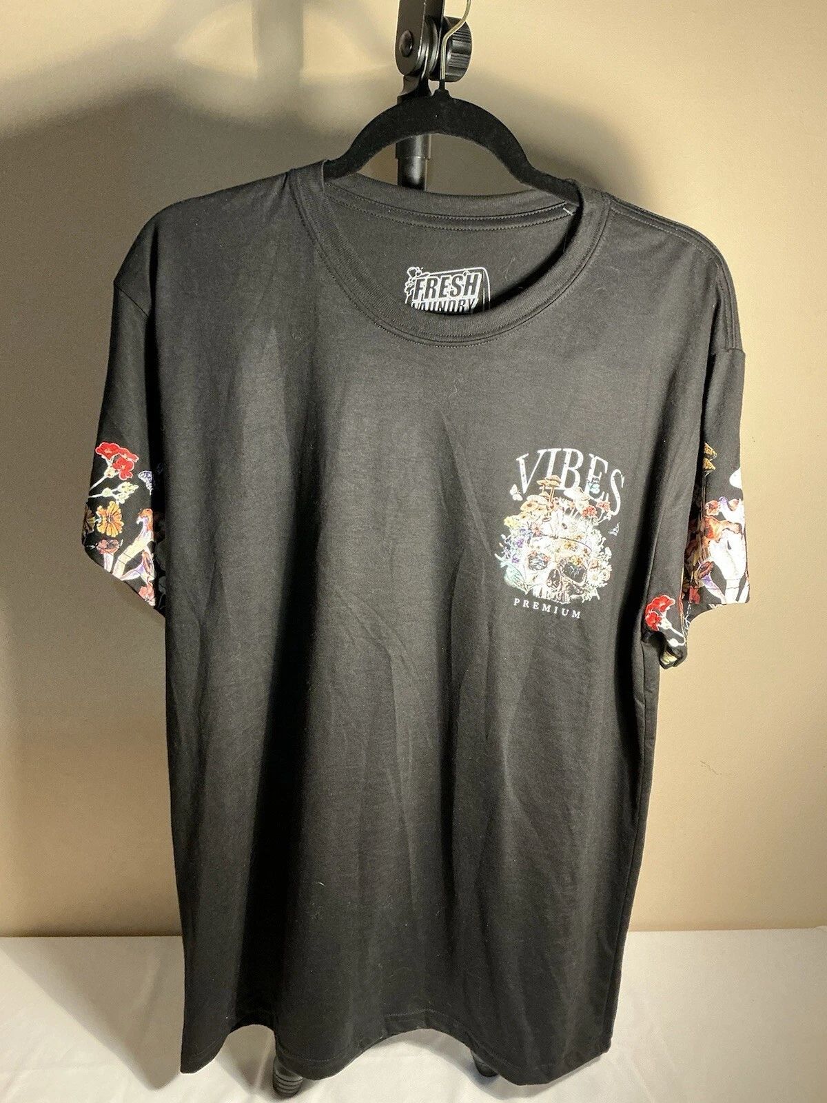 UNISEX VIBES PREMIUM LARGE Unisex