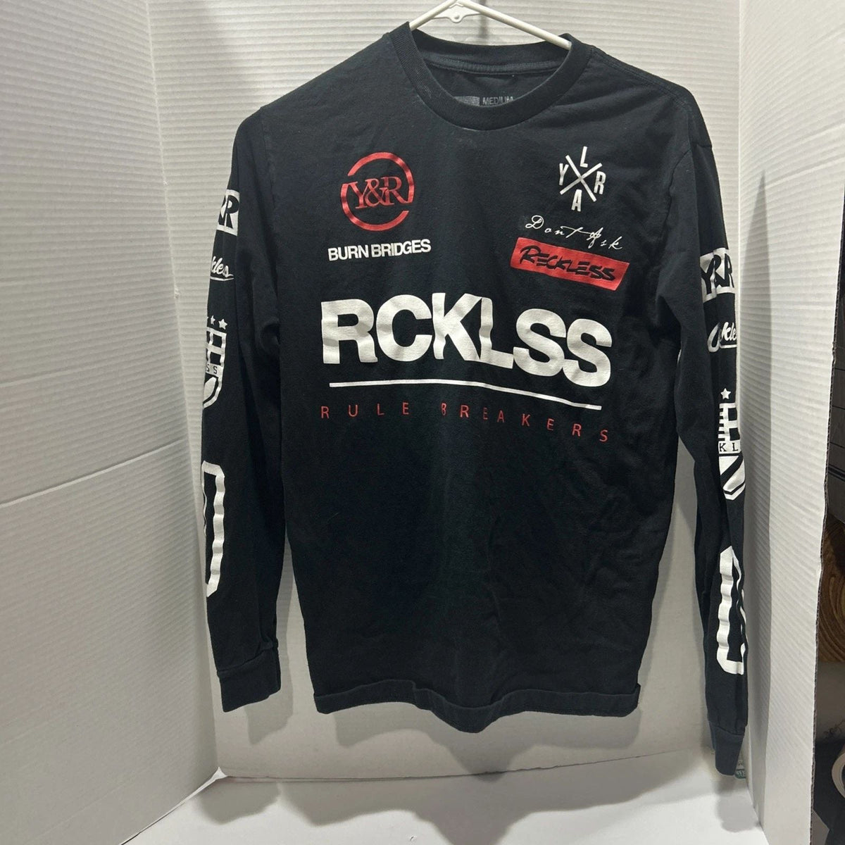 Young & Reckess Shirt Mens M Black Long Sleeve Graphic Logo Shirt H29 Unisex