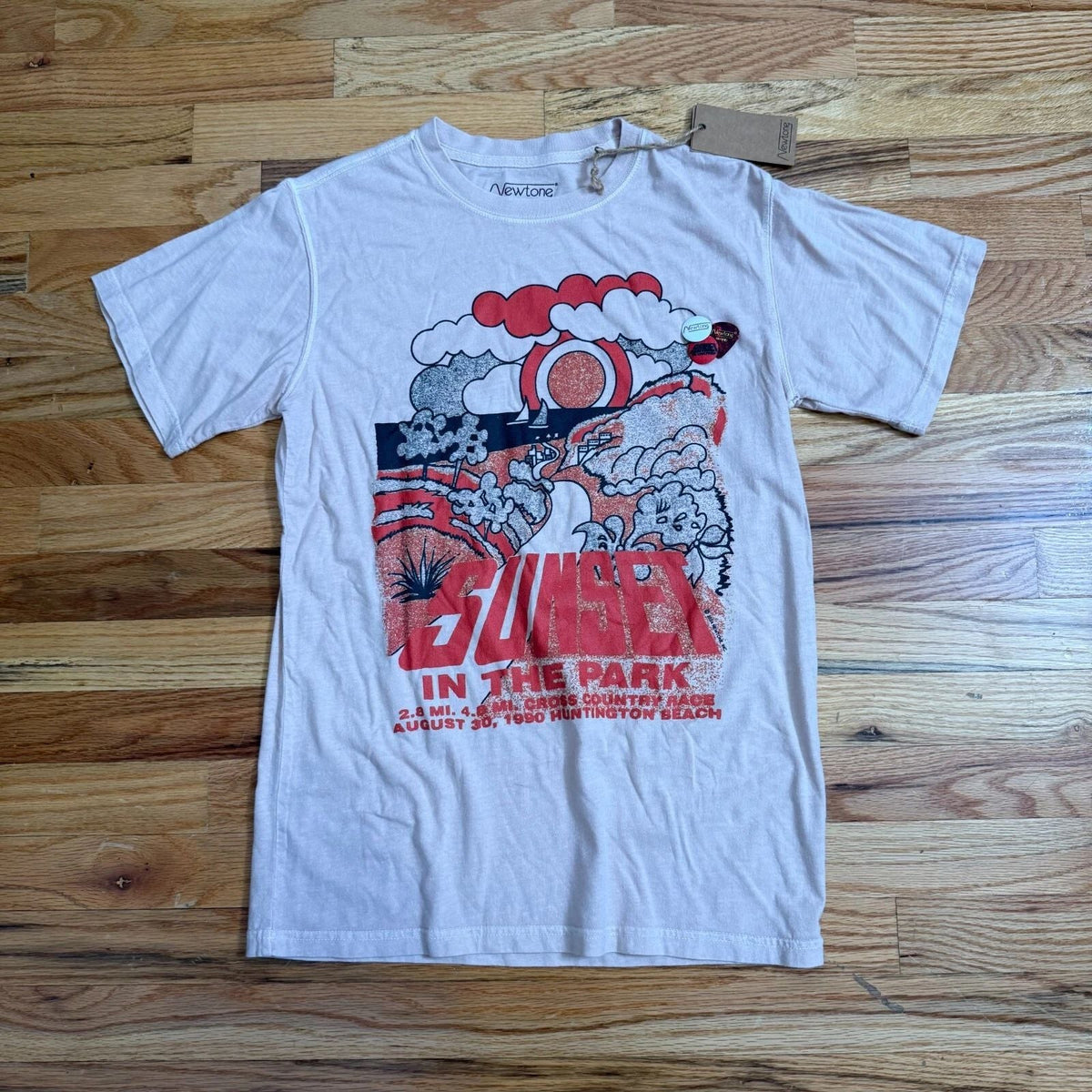 Newtone "Sunset In The Park" Mens 0 Cream Graphic Art Casual Surf Boho Unisex