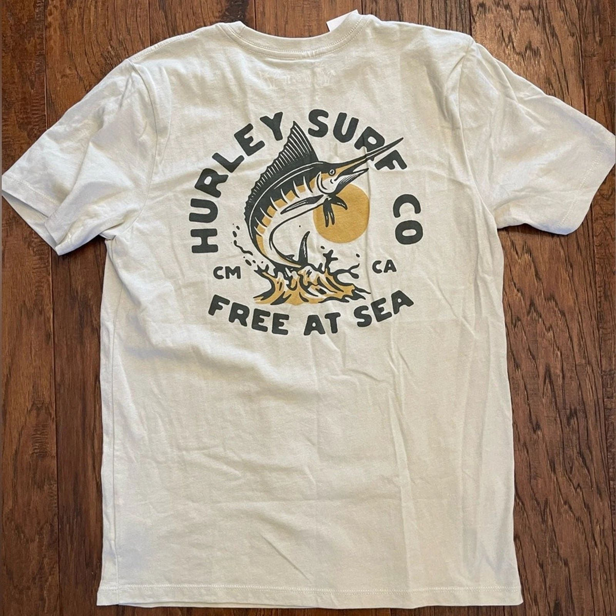 NWT Hurley Surf Co Cream Colored Short Sleeve T Shirt Small Unisex