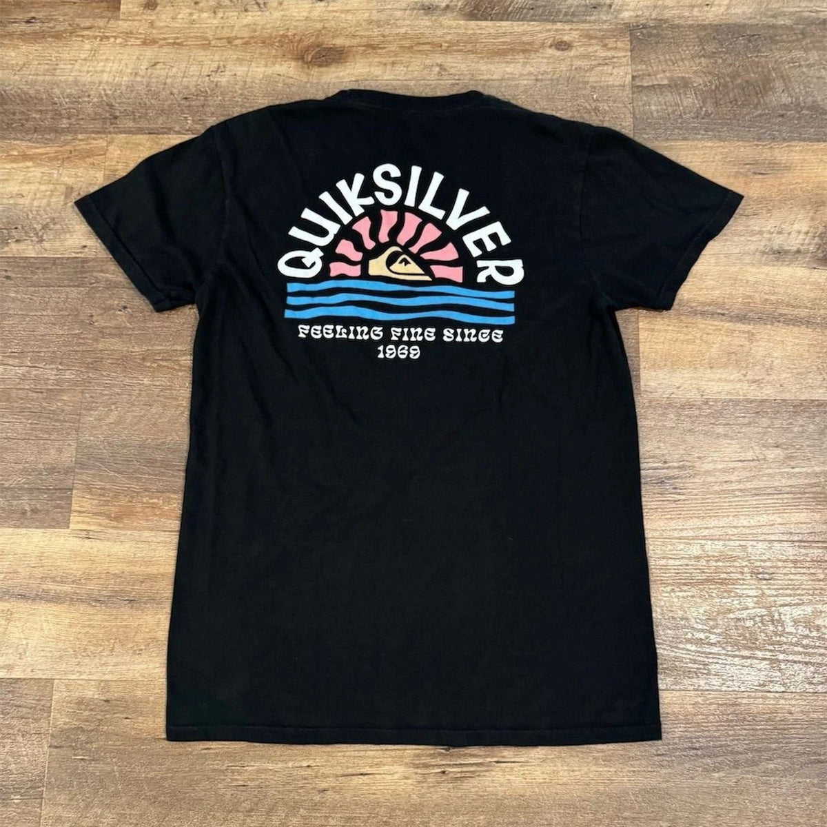 Quiksilver Men's Graphic Print Black Size M Surf Skater Sunset Casual Unisex