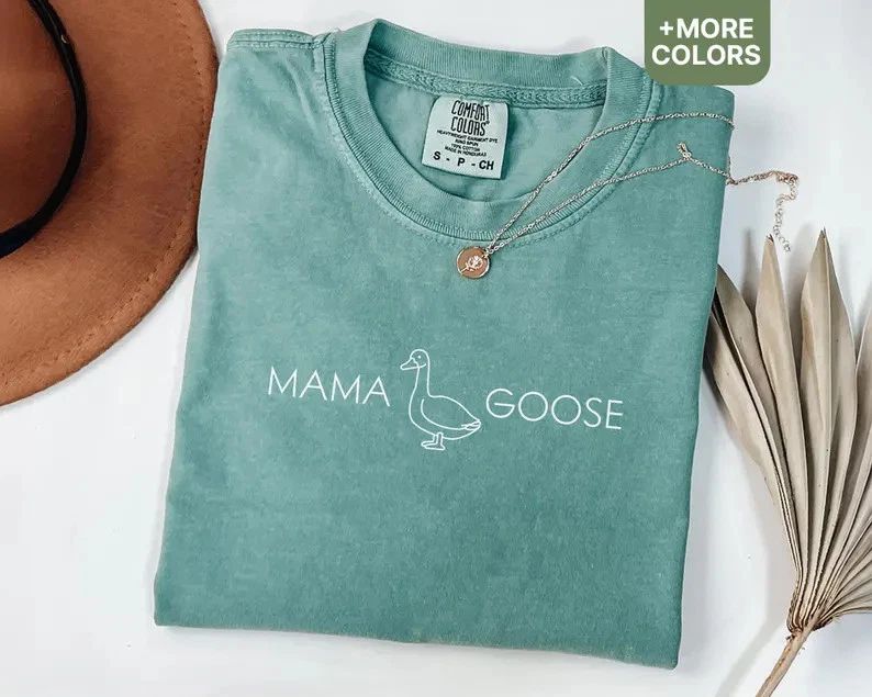 Mama Goose Comfort Tee Cute Mom Soft Cotton Gift Shirt Unisex