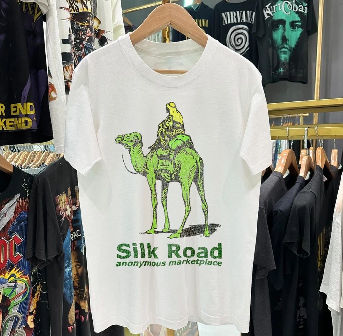 Silk Road Aged White M Unisex